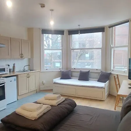 Very Large Studio On Finchley Road 11 Londres Exterior foto